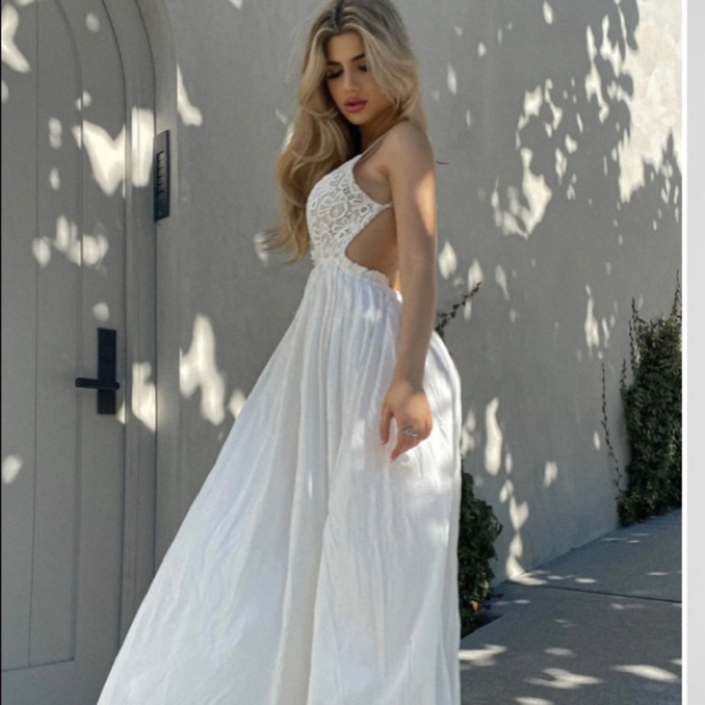 White maxi dress